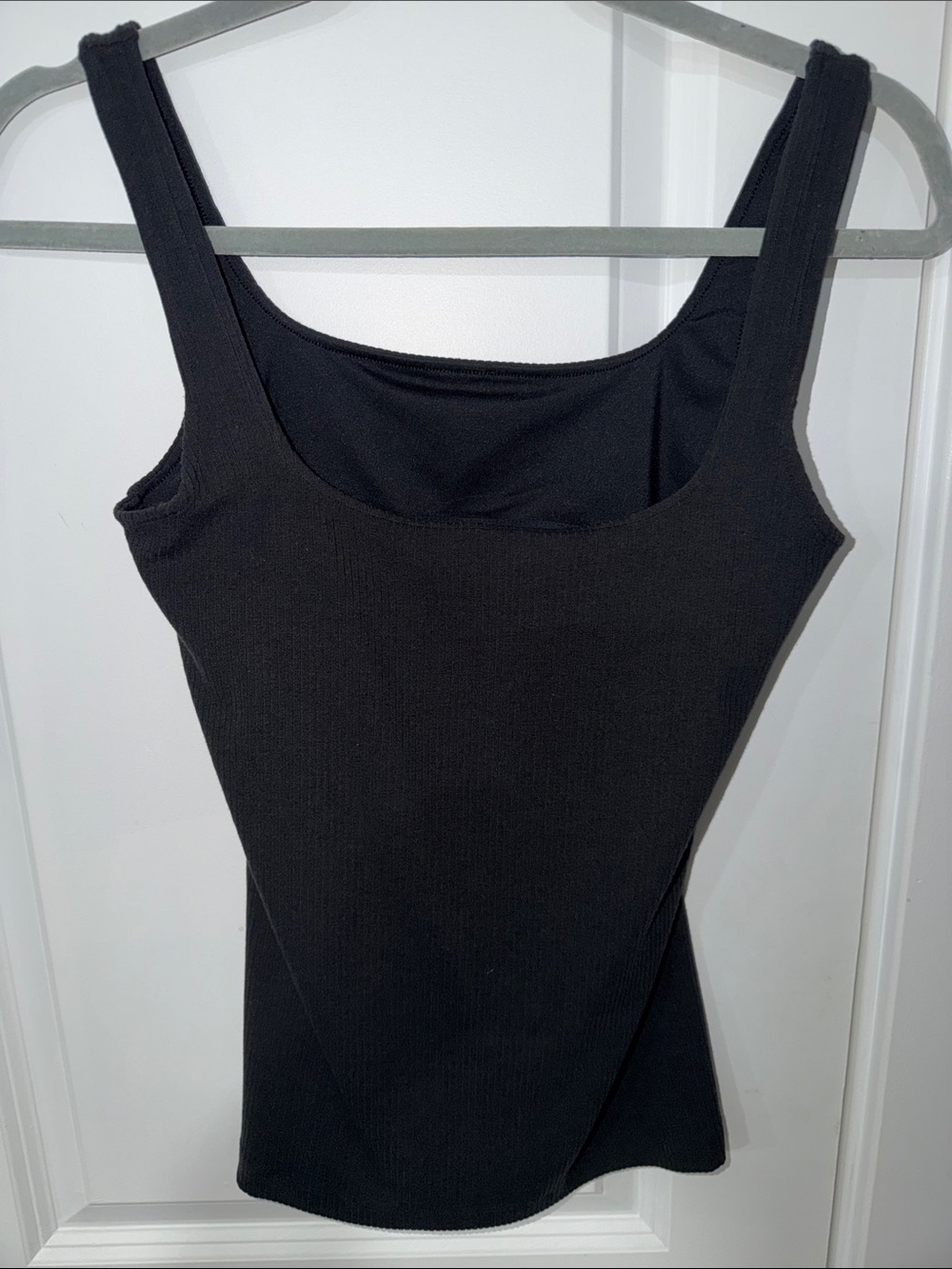 Black Square Neck ALO Yoga built in bra Tank Top